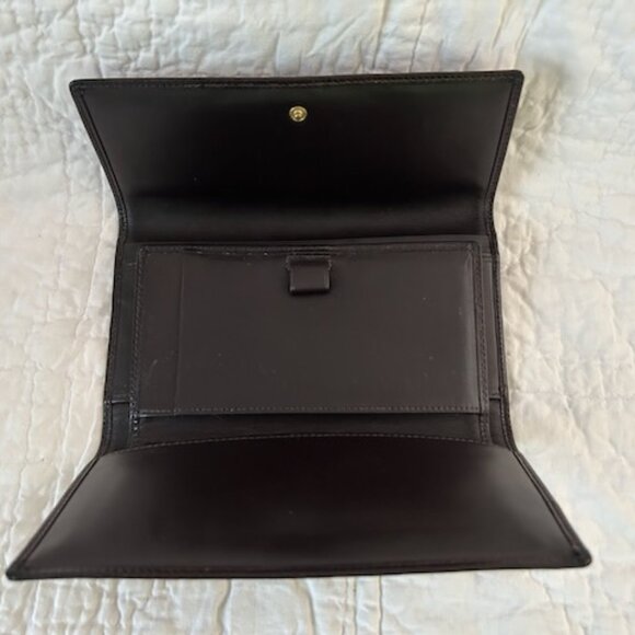 Coach Wallet - Picture 4 of 4